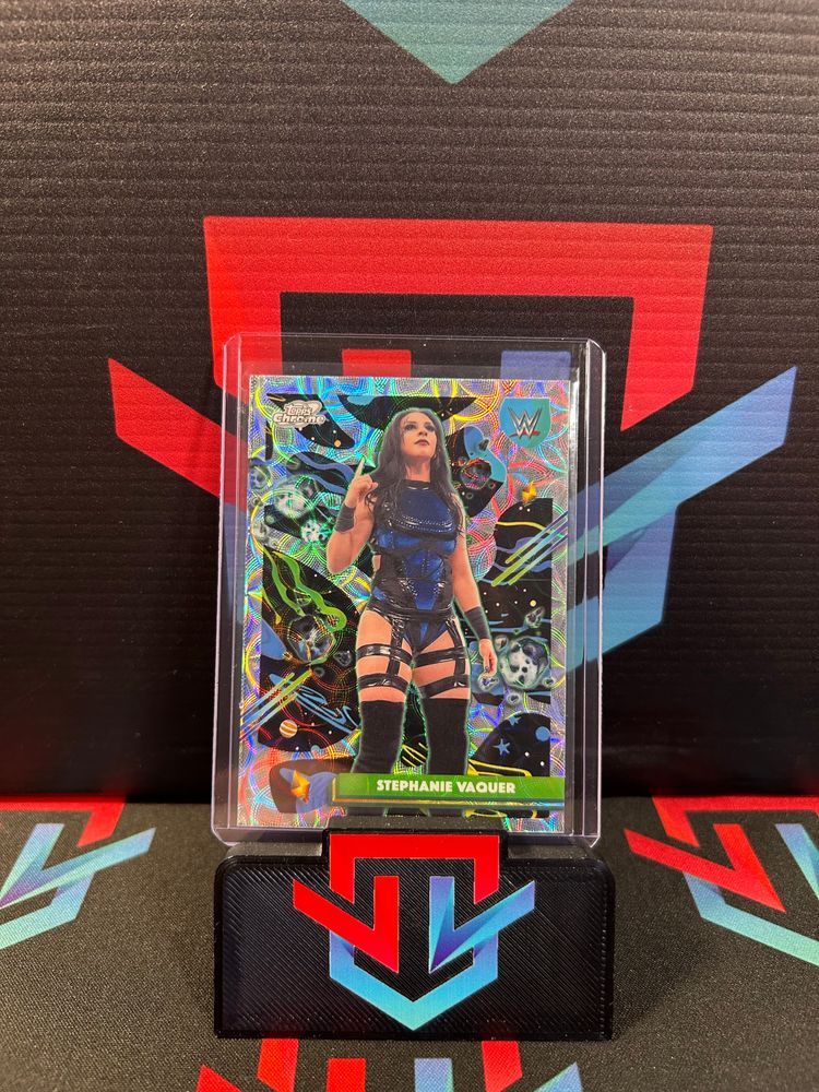 Stephanie Vaquer Cosmic Nucleus Box Hit SP